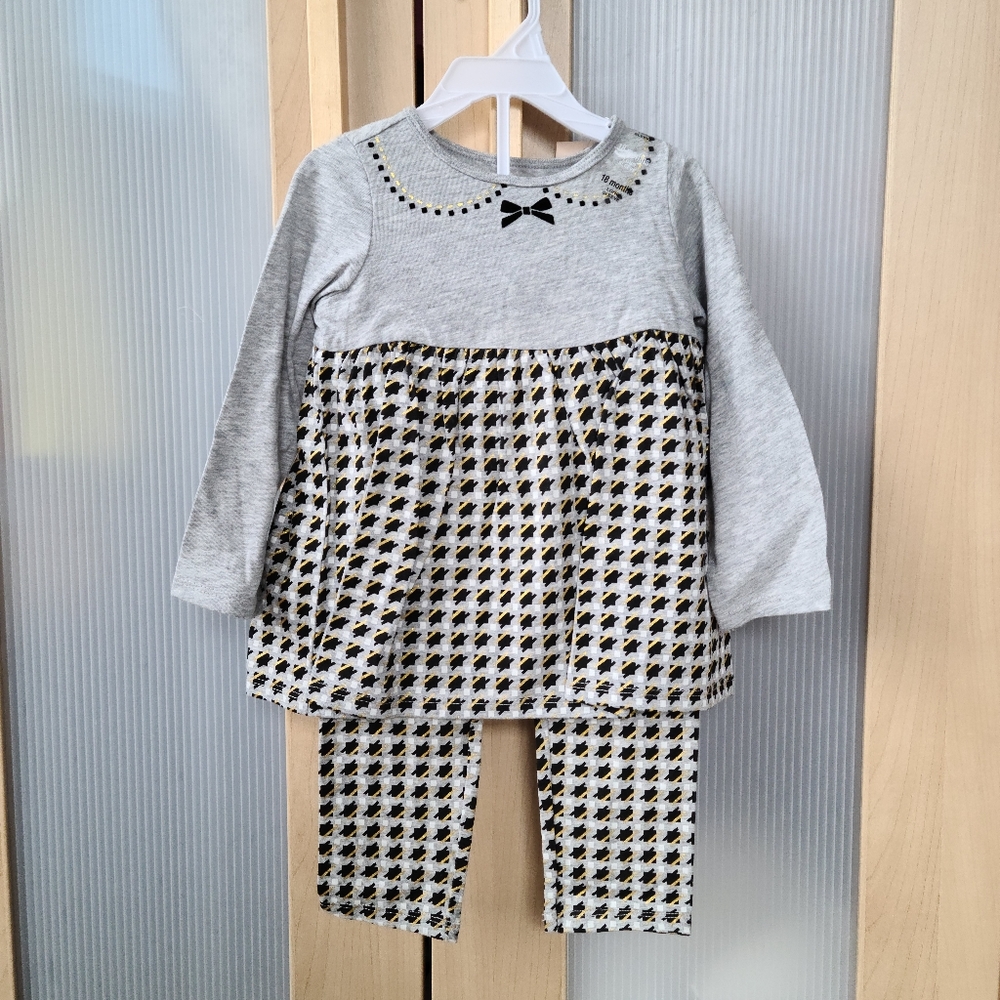 First Impressions Girls 2 Piece Set Size 18M
